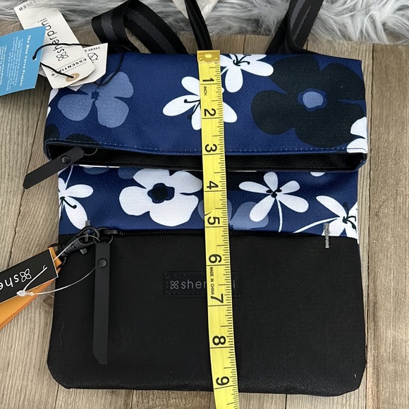 Sherpani Pica mini crossbody bag - NEW - Picture 10 of 12